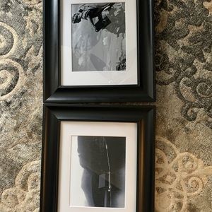 2 Picture frames